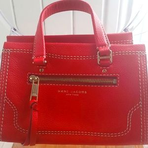 - Marc Jacobs mini cruiser bag